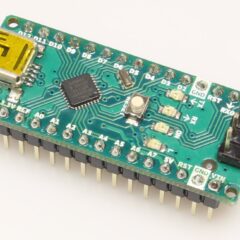 Arduino Nano kartı izometrik açıdan fotoğraf