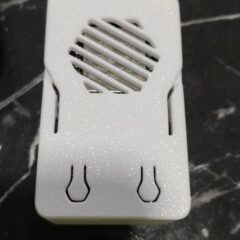 ESP32 DevKit koruma kutusu - üst görünüm, havalandırma delikleri